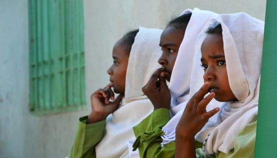 السودان يجرّم ختان الإناث  