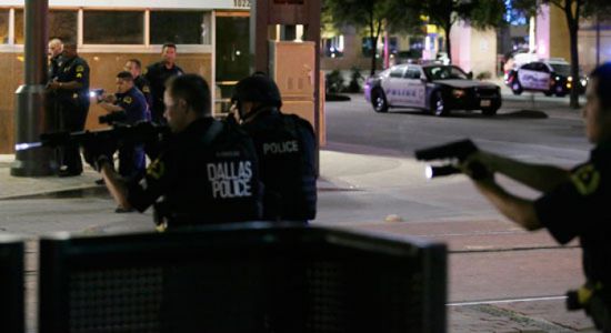 عاجل.. مقتل شرطيين في تكساس أثناء اعتقال مشتبه به