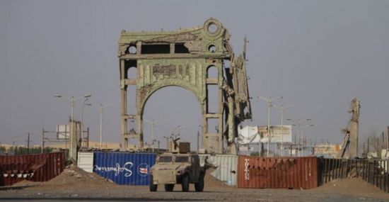 "المشتركة" تتعقب مصادر نيران حوثية شرق الحديدة
