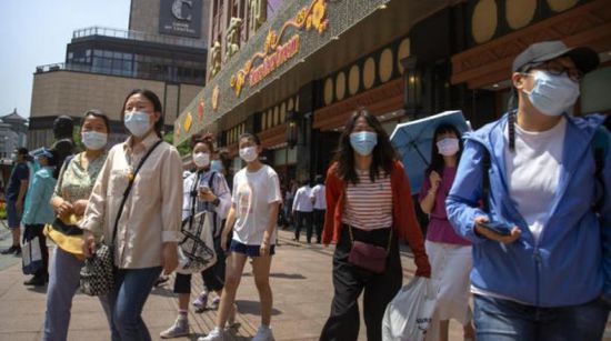 الصين تسجل 6 إصابات جديدة بفيروس كورونا