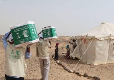 150 سلة غذاء للنازحين إلى سيئون والعبر