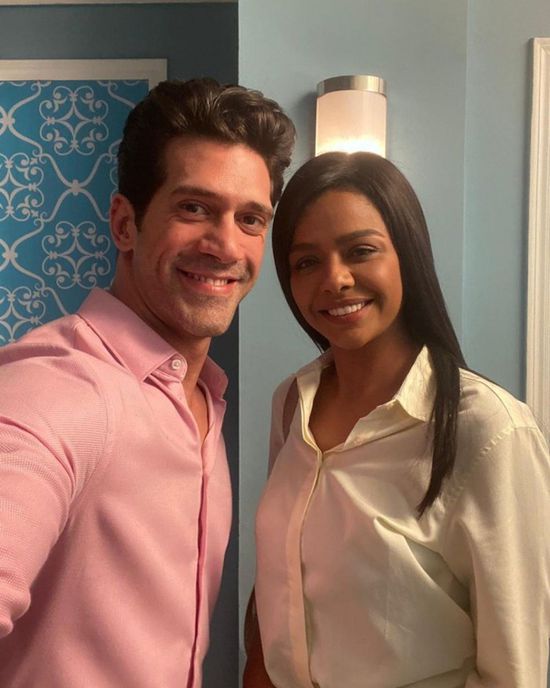 أحمد مجدي يروج للجزء الثاني من "الآنسة فرح"