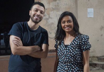 أسماء أبو اليزيد بصحبة أحمد خالد موسي في كواليس "30 مارس"