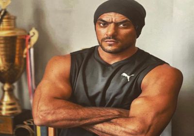 أحمد العوضي يشارك جمهوره بفيديو من تدريبات "البوكسينج"