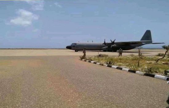 وصول أولى رحلات الجسر الجوي بين سقطرى والمهرة