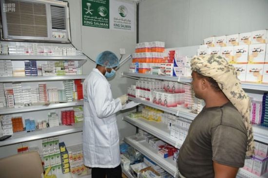 علاج 529 مريضا في عيادات سلمان للإغاثة بعبس