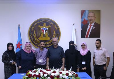  "أمانة الانتقالي" و"مشاورات عدن" تبحثان قضية إضراب المعلمين