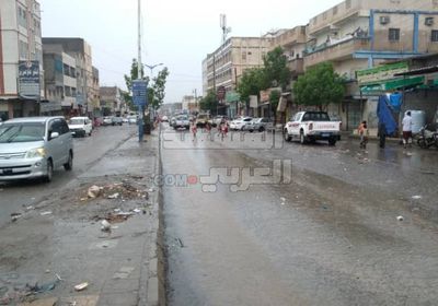 الأمطار الغزيرة تحاصر ردفان فجرًا