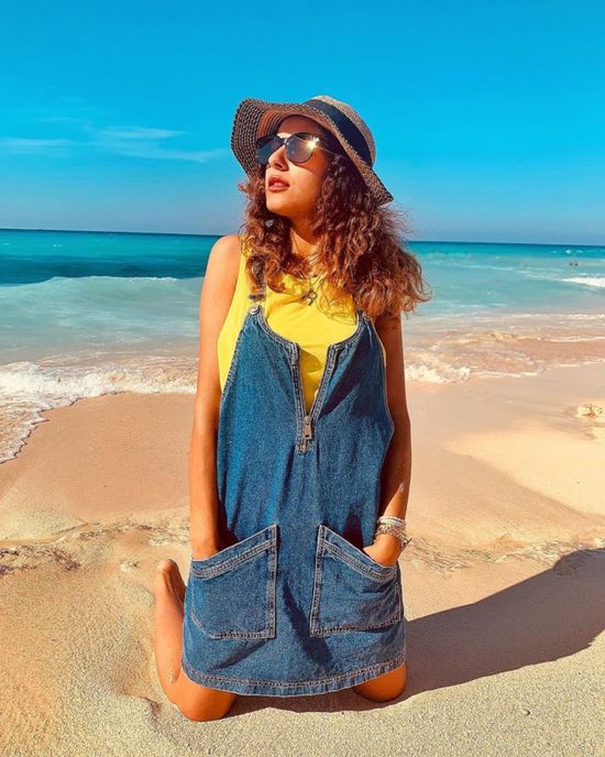 ريهام أيمن بإطلالة كاجوال في أحدث جلسة تصوير (صور)