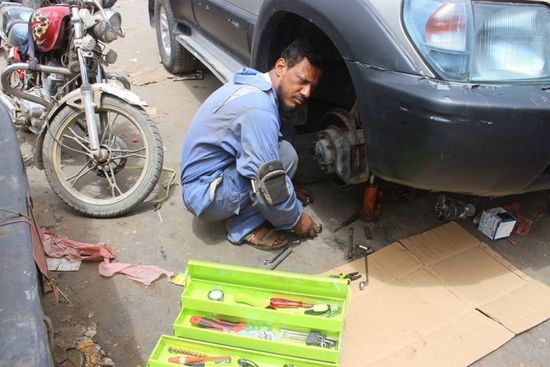 596 شخصًا بالضالع يتلقون تدريبات مهنية