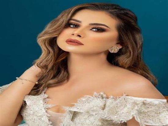 وفاة جدة الفنانة الشابة منة عرفة