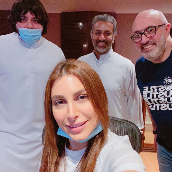 يارا في دبي لتسجيل أغنية جديدة