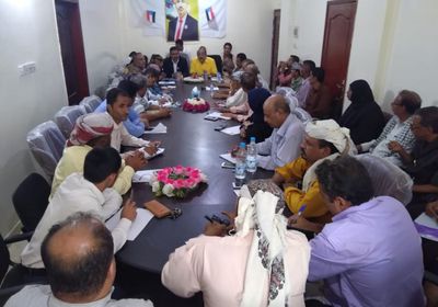 لقاء تشاوري بين انتقالي لحج وقيادات المحافظة لتعزيز التنسيق