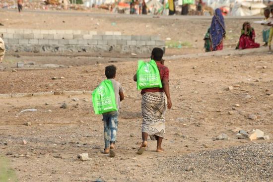 "سلمان للإغاثة" يوزع كسوة العيد على 3503 في تبن