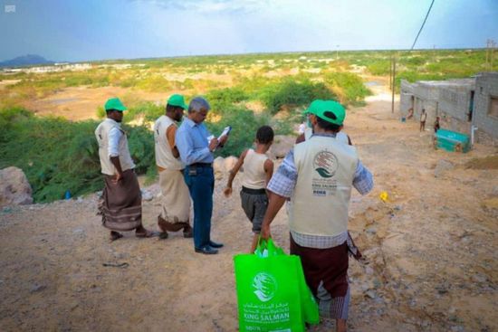 3300 طفل يستفيدون من "فرحتهم أمل" بحضرموت