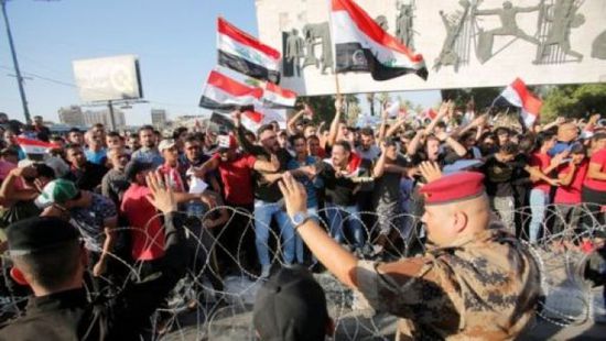 الجيش العراقي: لدينا توجيهات بعدم التعرض للمتظاهرين