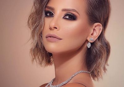 إيمان العاصي جذابة في جلسة تصوير جديدة (صور)