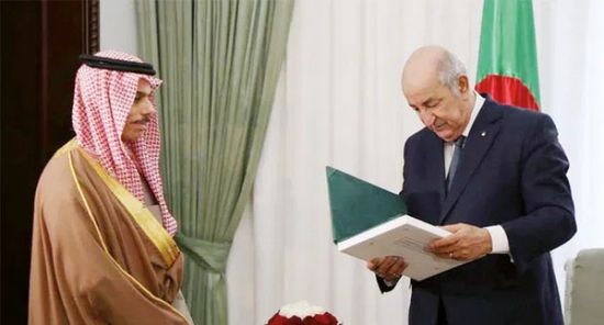  الرئيس الجزائري يستقبل وزير الخارجية السعودي لبحث الأوضاع بالمنطقة
