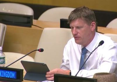 بريطانيا: استهداف الحوثي للسعودية "صب الزيت على النار"