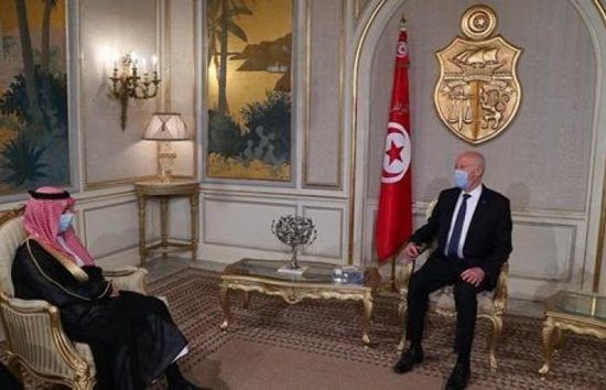 الرئيس التونسي ووزير الخارجية السعودي يبحثان الوضع في ليبيا