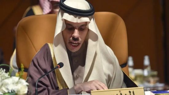 وزير الخارجية السعودي: المقترح الجديد يسمح للحكومة بالعمل من عدن