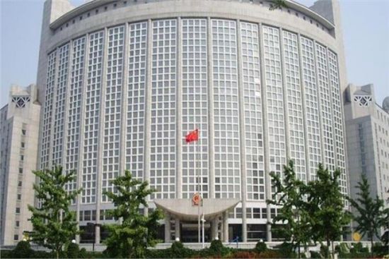 السفارة الصينية تُرحب بتسريع تنفيذ اتفاق الرياض