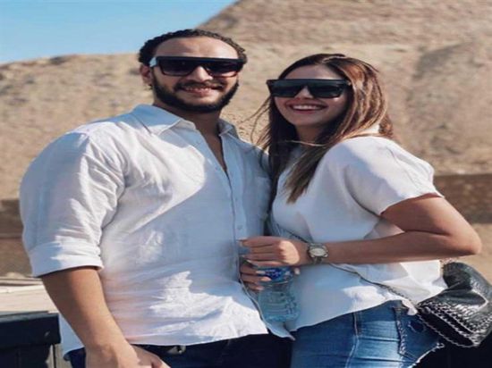 أحمد خالد صالح يحتفل بعيد ميلاد خطيبته هنادي مهنا