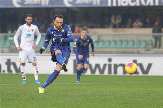 جيانباولو باتزيني ينهي رحلته مع فيرونا الإيطالي 