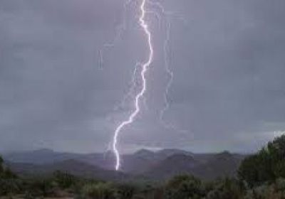 أمطار غزيرة في شبوة والأرصاد تحذر