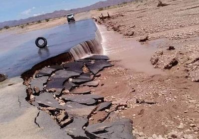 السيول تفضح مشاريع إخوان شبوة التنموية الوهمية (صور)