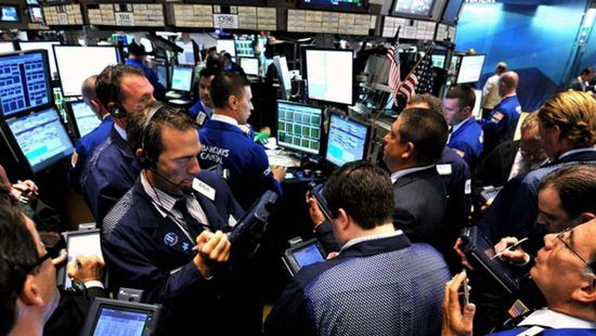 الأسهم الأمريكية تنخفض.. وداو جونز يهبط بنسبة 0.8%