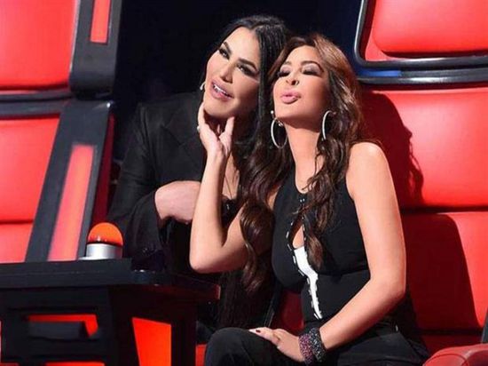 بمناسبة العيد.. رسائل حب تجمع بين أحلام وإليسا