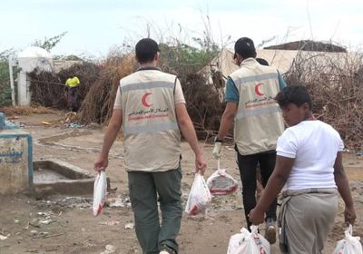 "هلال الإمارات" يوزع الأضاحي في الدريهمي