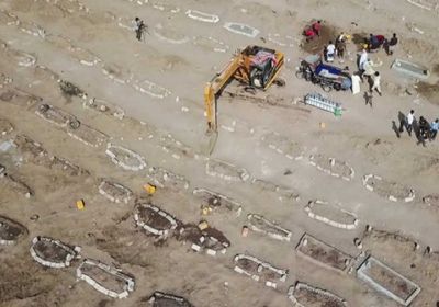 "البيان": الحوثيون يشيعون 86 قتيلا بينهم أطفال وقيادات ميدانية