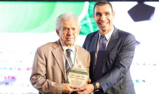 وفاة سعيد عمارة رئيس اتحاد الكرة الجزائري الأسبق