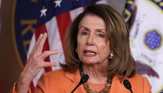 رئيسة مجلس النواب الأمريكي: ترامب يردد معلومات مضللة عن كورونا