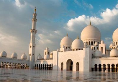 الإمارات تُعلن رفع الطاقة الاستيعابية للمساجد بنسبة 50%