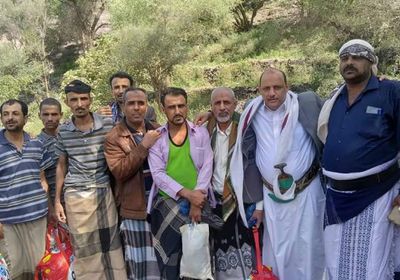 صفقة غامضة لتبادل معتقلين بين مليشيات الإخوان والحوثي بتعز