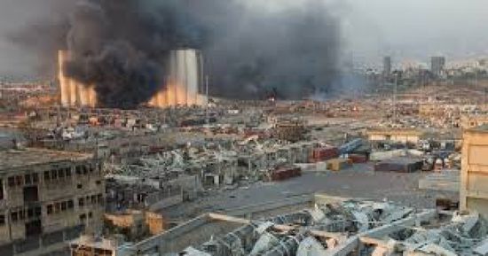 انفجار بيروت.. النقد الدولي يعلن تضامنه مع الشعب اللبناني