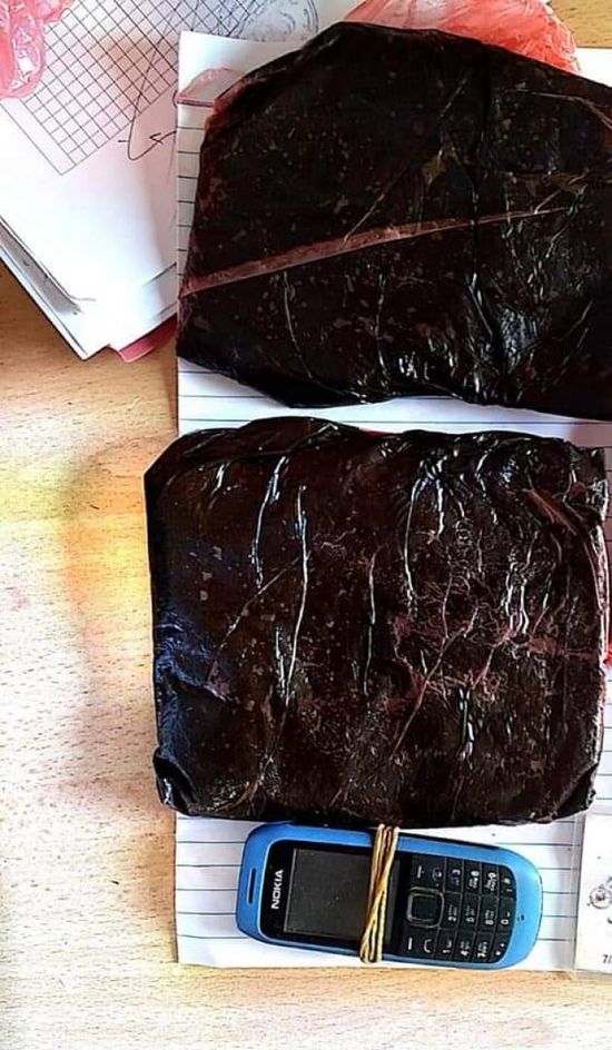 بالصور.. مصادرة مخدرات وخمور و"آلي" مُهربة لساحل حضرموت