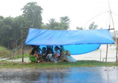 وفاة المئات في بنجلاديش بسبب الفيضانات