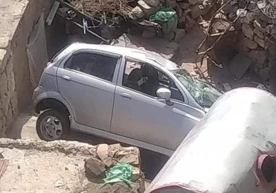 بينهن مصورة وناشطة..إصابة عدد من الفتيات في حادث مروري مروع بتعز(صور)