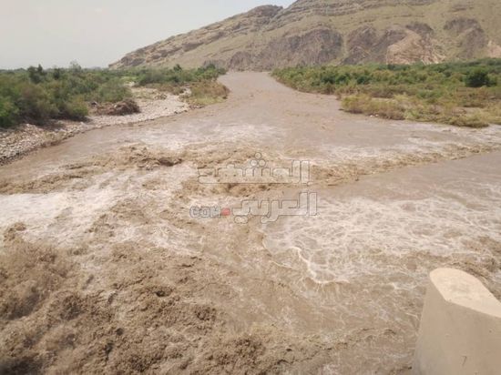 بالصور.. السيول تجرف منازل ومزارع قرية الفشال بخنفر