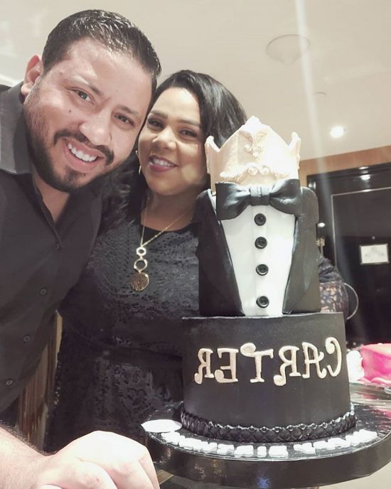 زوج شيماء سيف يحتفل بعيد ميلادها