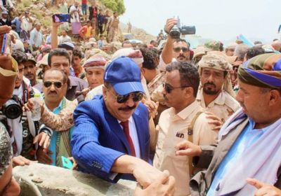 بحضور قيادات الانتقالي.. تدشين ثالث مراحل طريق "المفلحي لبعوس"