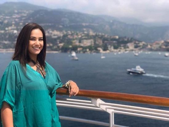 بالتعاون مع برنامج الأغذية العالمي.. هند صبري تشجع جمهورها للتبرع للبنان