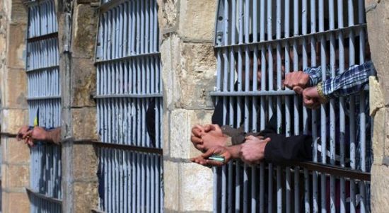 التعذيب يُنهي حياة مُختطفين بسجون صنعاء