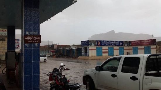 هطول أمطار على بعض مناطق حضرموت