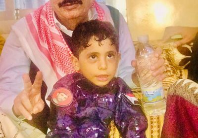 قيادات "الانتقالي" تزور أسرة الشهيد أبو اليمامة بردفان