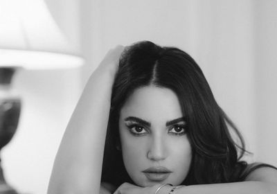 درة تتألق بإطلالة أنيقة في أحدث ظهور لها (صور)